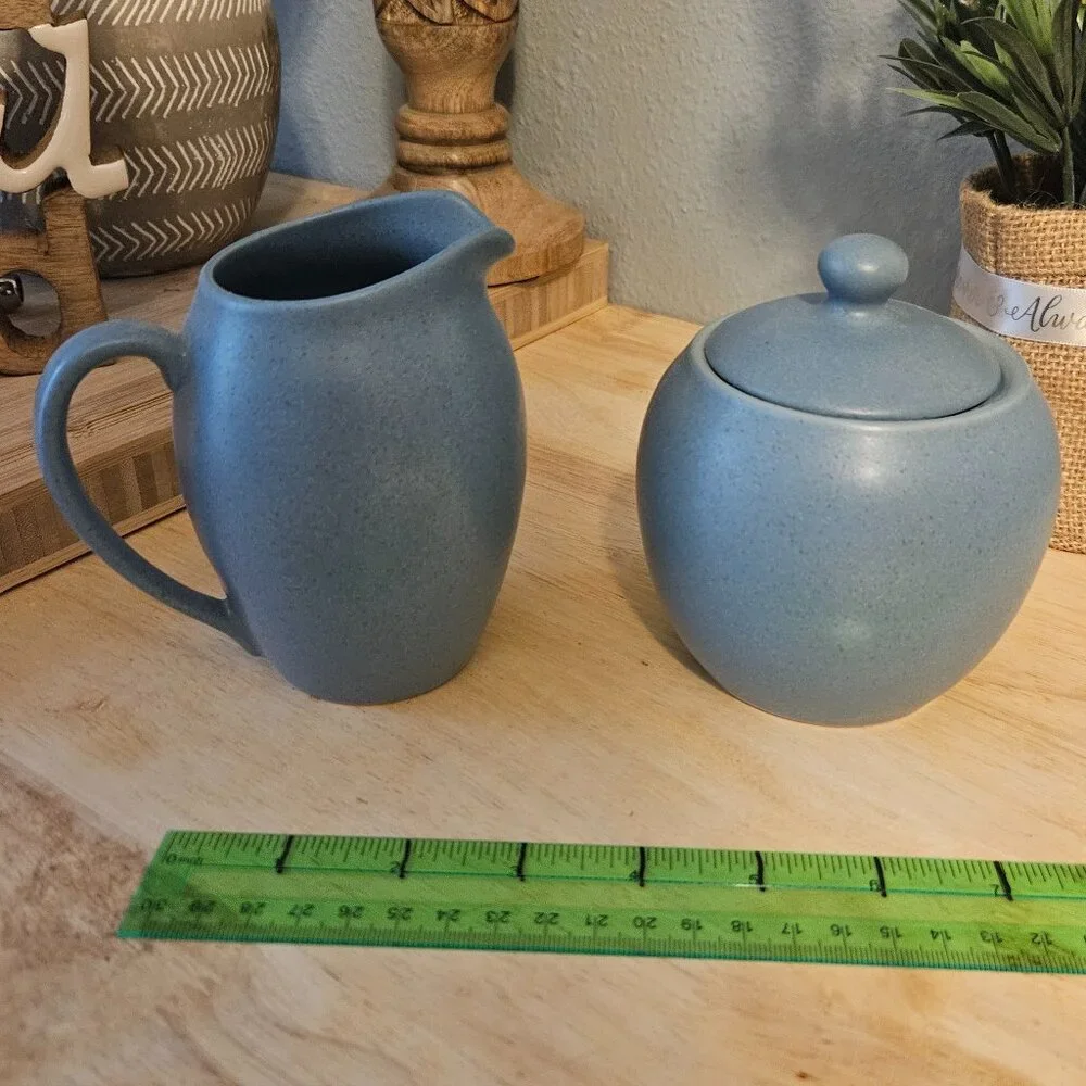 Noritake Stoneware  Sugar and Creamer Set